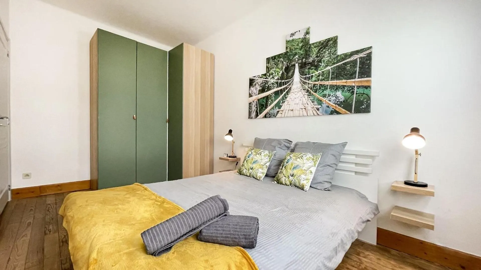Apartment Homey Keola: Tranquil Geneva Gateway with Tram Access Ambilly